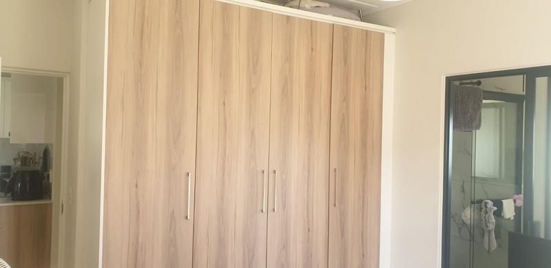 To Let 2 Bedroom Property for Rent in Sandown Western Cape